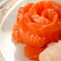 冰鮮三文魚魚腩（去皮、切片）